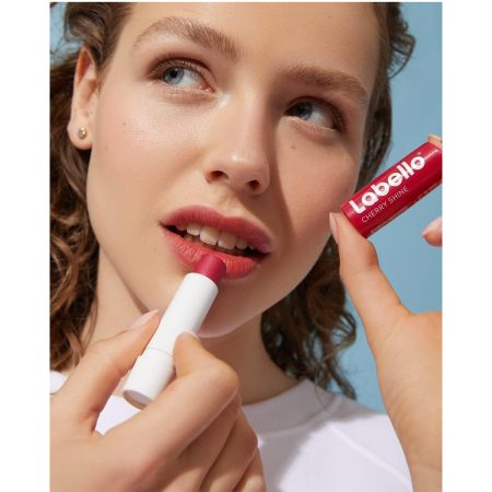 بالم لب مرطوب کننده گیلاس لابلو Labello Cherry Shine Lip Care Balm