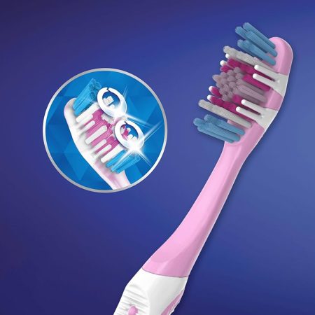 مسواک دستی سه بعدی سفید کننده اورال بی مدل 3D وایت برلیانس Oral-B 3D White Brilliance Medium Manual Toothbrush